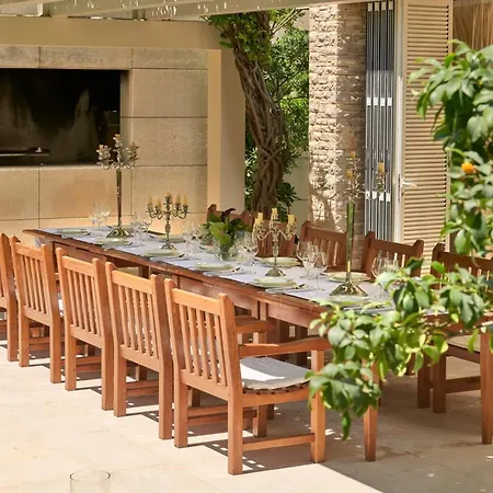 Sleeps 12 Pool Air Con Wifi Villa Bol