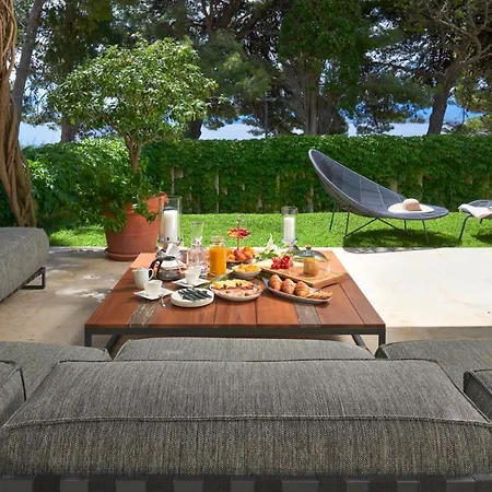 Sleeps 12 Pool Air Con Wifi Villa Bol